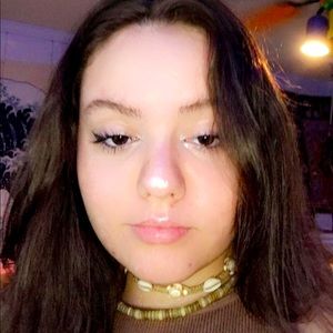 Meet your Posher, Regan